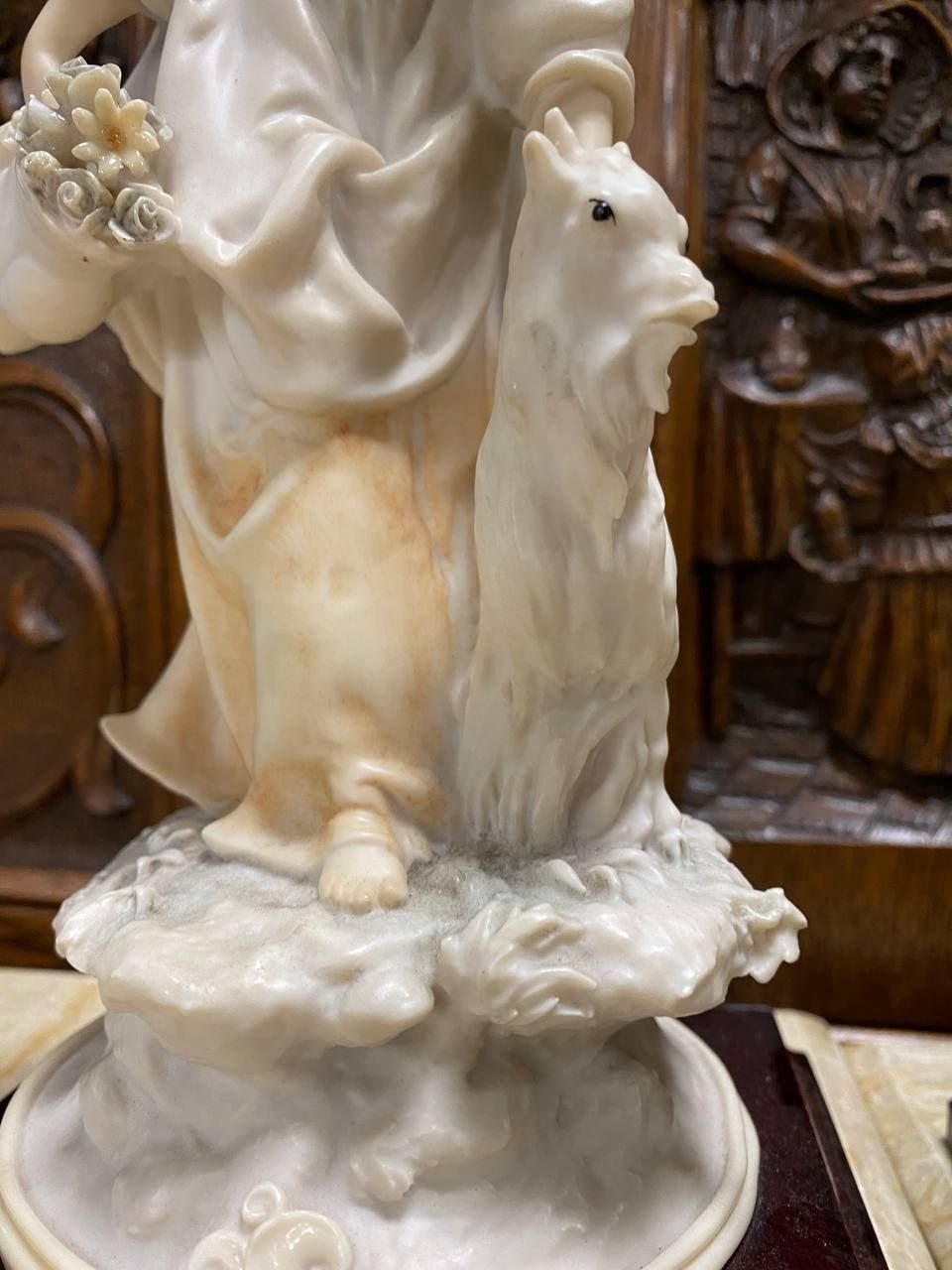 Парные статуэтки Capodimonte «Пастух и цветочница» — изображение 5