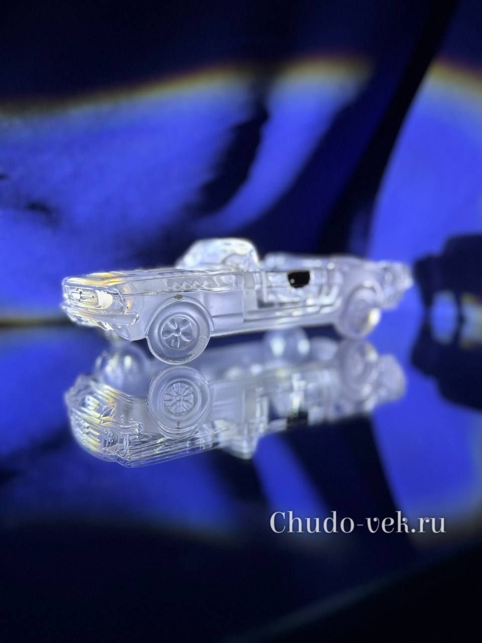 Коллекционная модель Ford Mustang из хрусталя